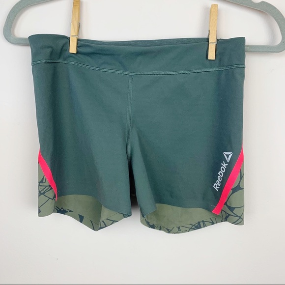 Reebok Spartan Hot Shorts Size M - Picture 3 of 5